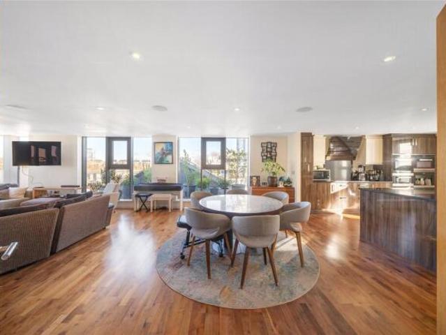 Flat for sale in Dungannon, Northern Ireland