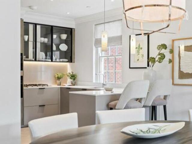 House for sale in Row Town, Surrey