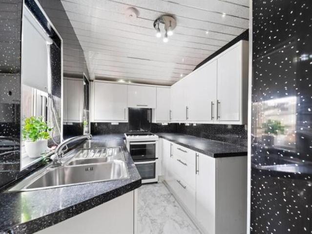 Flat for sale in Cambuslang, Scotland