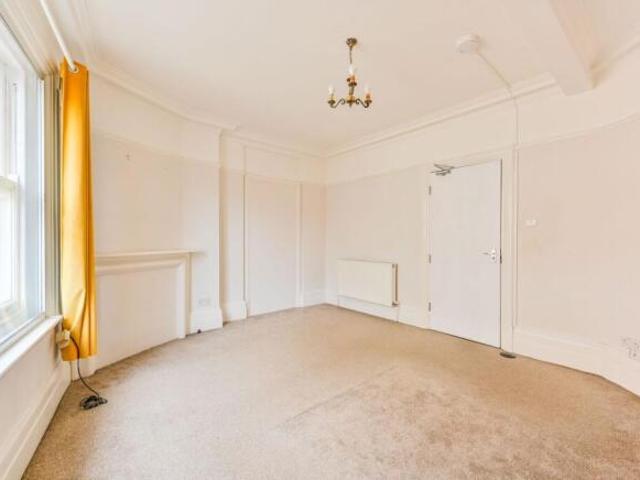 Flat for sale in City of Westminster, Greater London