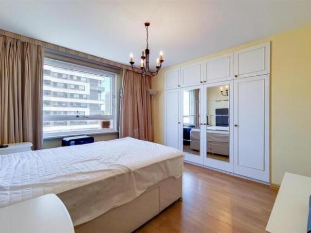 Flat for sale in Cat Hill