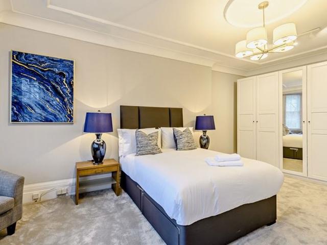 House for rent in St. John's Wood, London