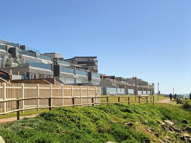 Flat for sale in Ballito