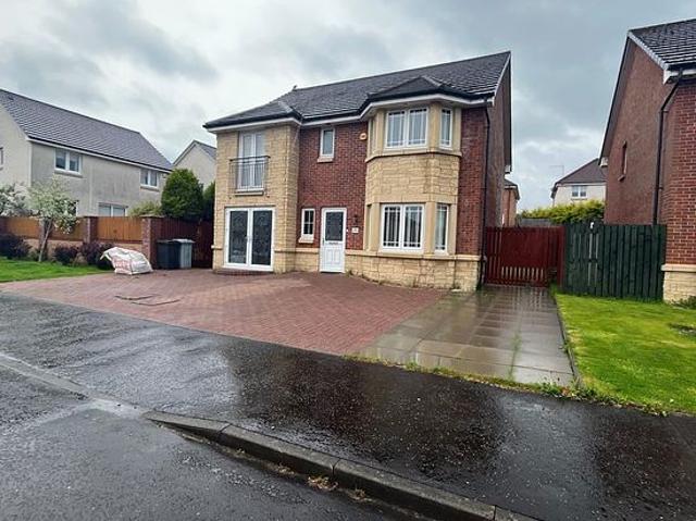 Apartment for rent in Whitlawburn, Cambuslang
