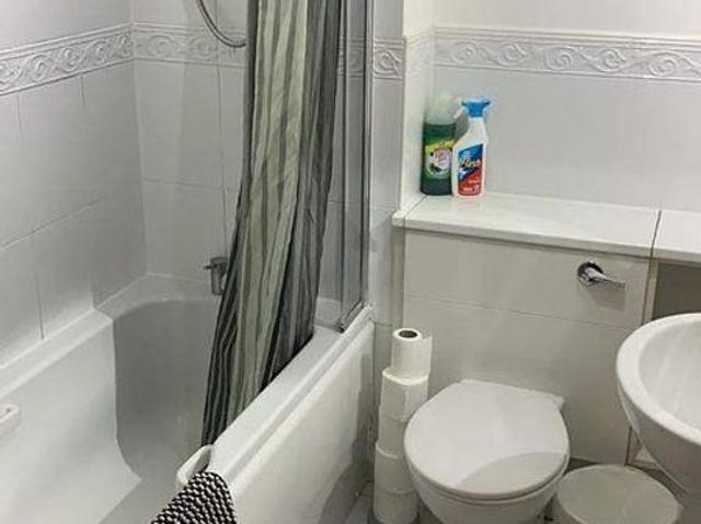 Apartment for rent in Pinkston, Port Dundas