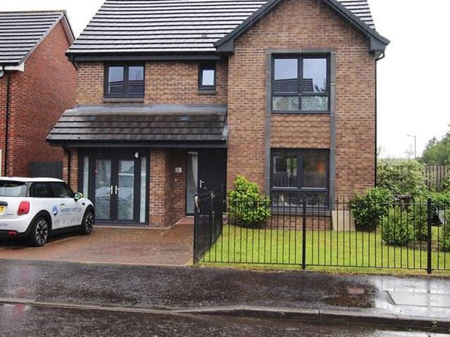 Apartment for rent in Broomhouse, Scotland