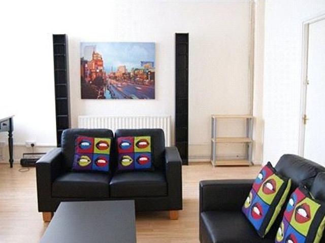Apartment for rent in Calderstones