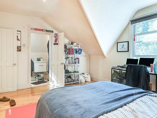 Apartment for rent in Clapham Junction, Greater London