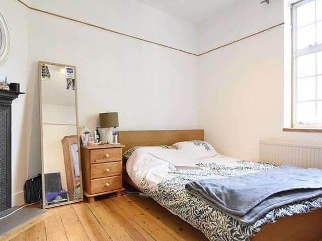 Apartment for rent in Winchmore Hill, Greater London