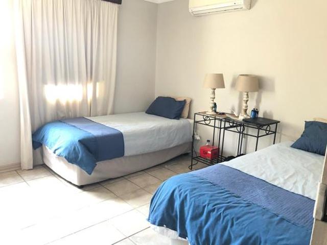 Flat for sale in Richards Bay, uMhlathuze Local Municipality