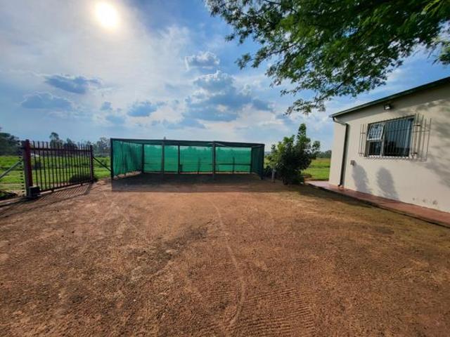 Flat for rent in Waterkloof, Gauteng