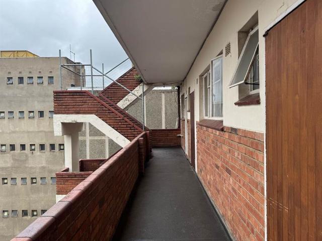 Flat for sale in Umgungundlovu, Kwazulu-natal