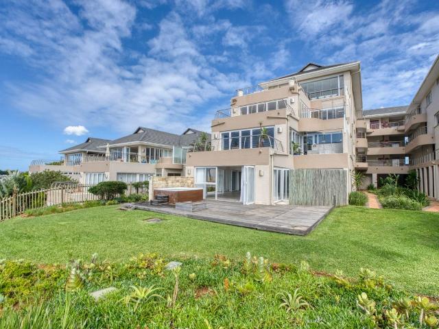 Flat for sale in Ballito