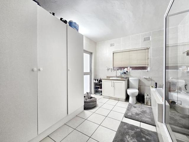 Flat for sale in Umkhanyakude district municipality, Kwazulu-natal