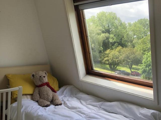 Room for rent in Whetstone, Greater London