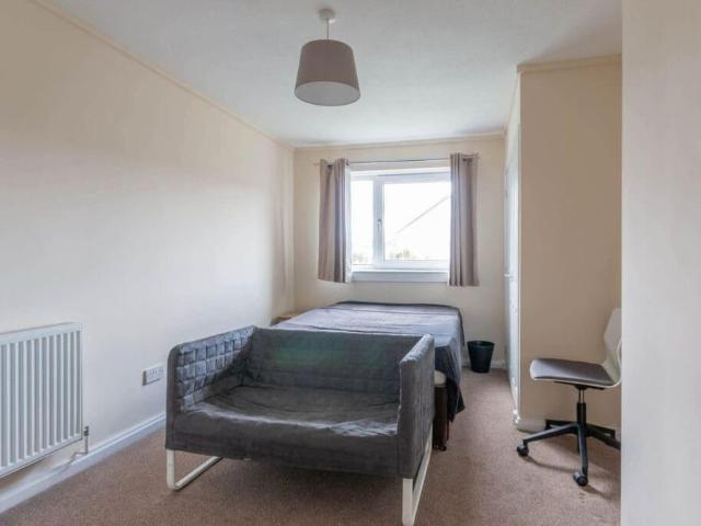 Room for rent in Pilton, Scotland