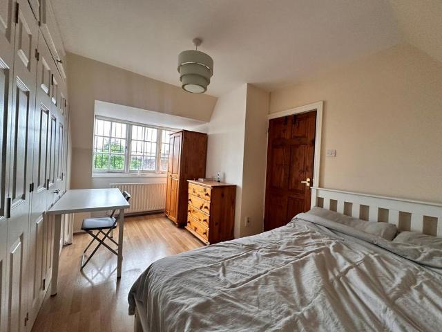 Apartment for rent in London Borough of Ealing, Greater London