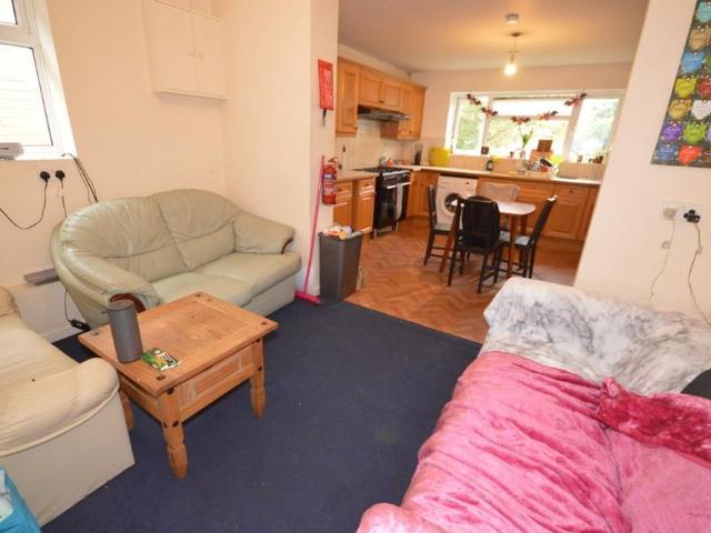 Apartment for rent in Locking Parklands, Locking