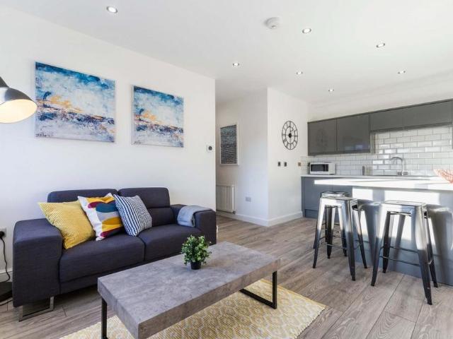 Apartment for rent in Hyde Park, West Yorkshire