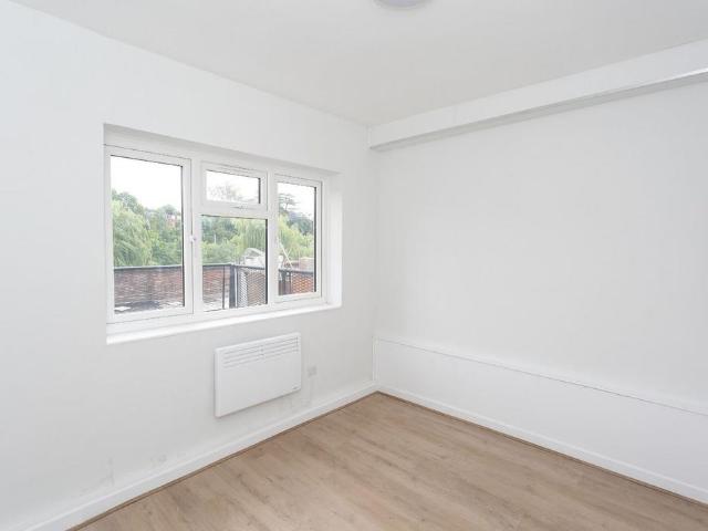 Flat for rent in Radlett, Hertfordshire