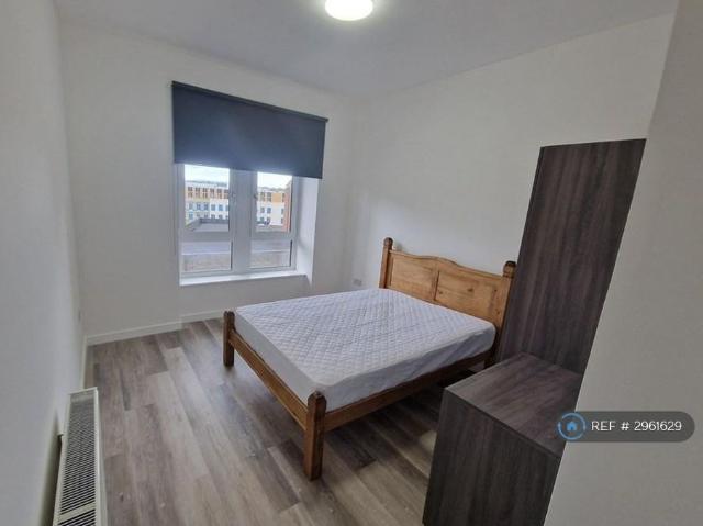 Apartment for rent in Lilybank, Parkhead