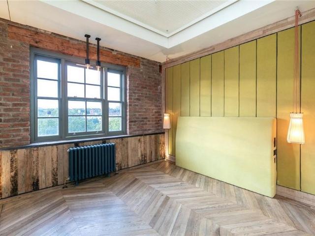 Apartment for rent in Maitland Park, Greater London