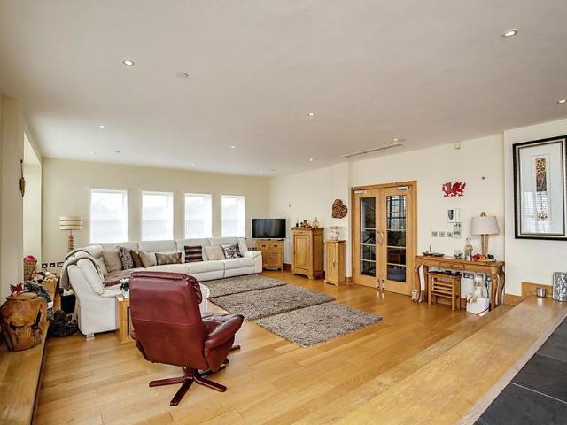 Apartment for rent in Barry, Wales