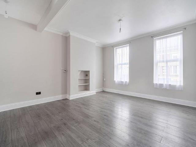 Apartment for rent in London Borough of Bromley, Greater London