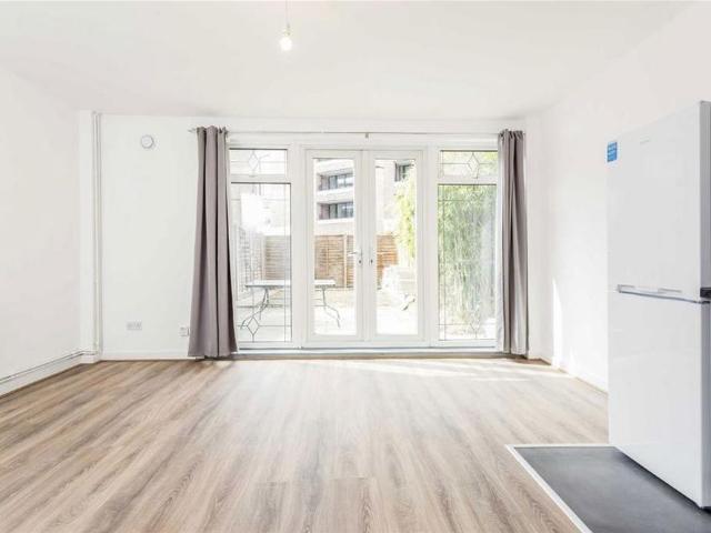 Apartment for rent in London Borough of Hackney, Greater London