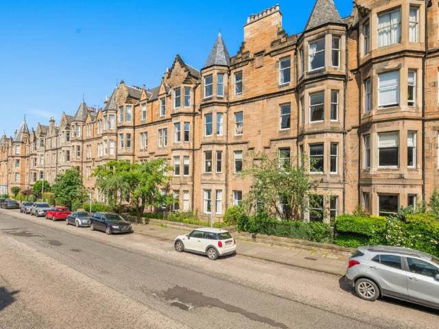 Flat for rent in Marchmont, Scotland