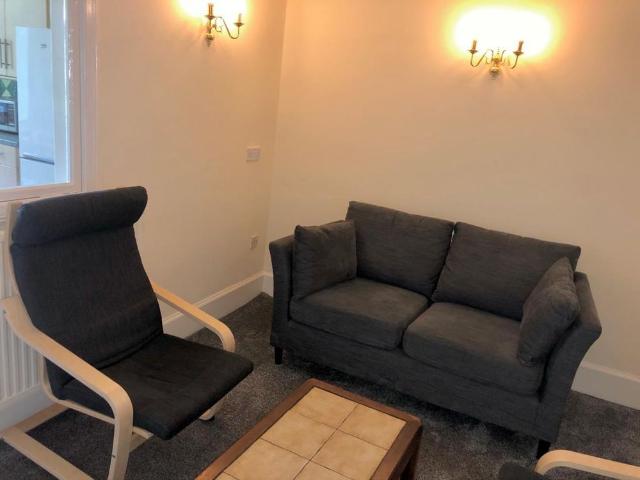 Apartment for rent in Southside, Scotland