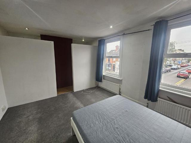 Apartment for rent in Midway, Kent