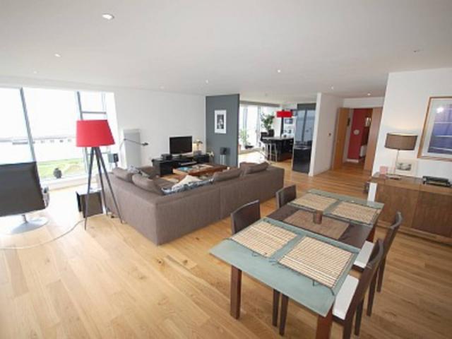 Apartment for rent in Newhaven, Leith