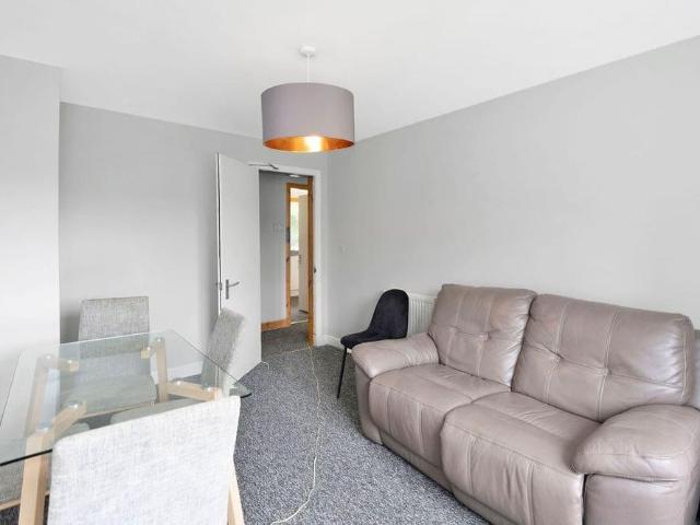 Apartment for rent in Clermiston, Scotland