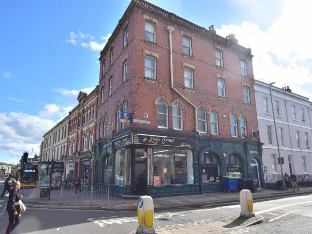 Flat for rent in Kings Barton, Gloucester