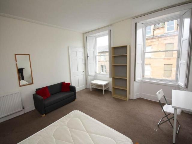 Apartment for rent in Southside, Scotland