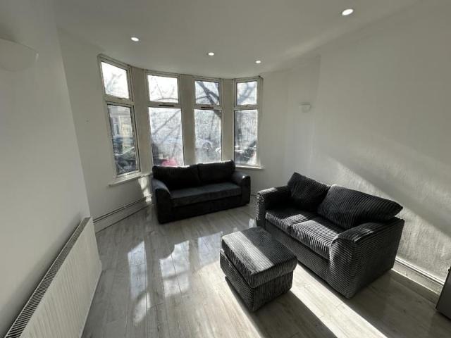 Apartment for rent in Rodbourne, Swindon