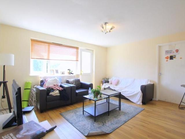 Apartment for rent in London Borough of Hounslow, Spring Grove