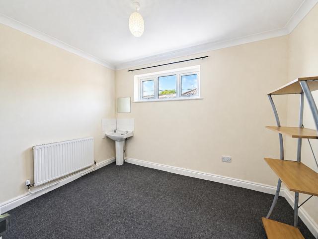Apartment for rent in Shirley Park, City Of Southampton