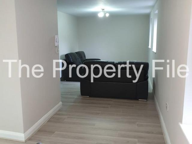 Flat for rent in Georgia, Greater Manchester