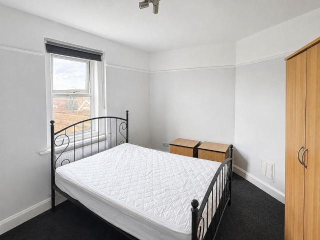 Apartment for rent in Central, Heathlands
