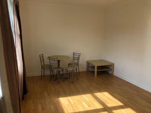 Apartment for rent in Corstorphine, Scotland