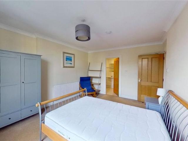 Apartment for rent in Gayfield, Broughton