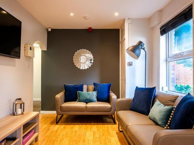 Apartment for rent in Headingley Hill, Headingley