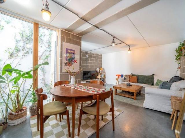 Apartment for rent in South Hackney, Greater London