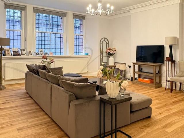 Flat for rent in Victoria, Isle Of Man