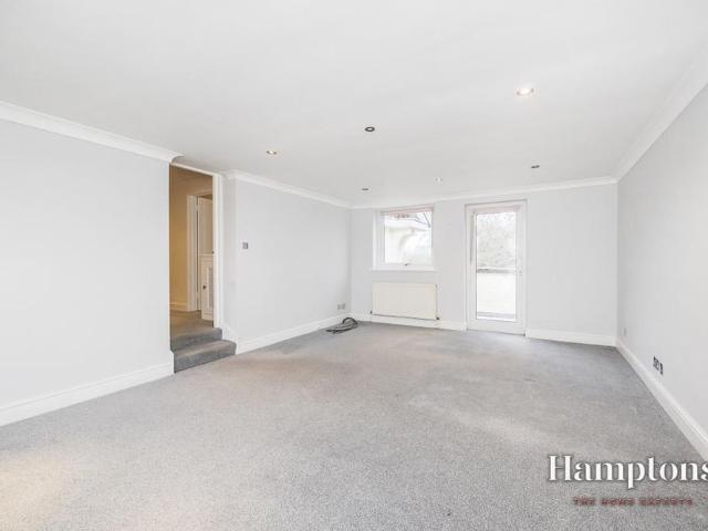 Apartment for rent in Kidbrooke, Greater London