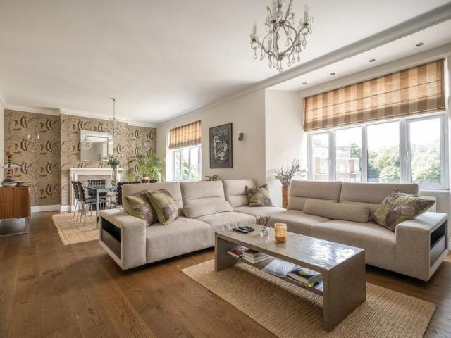 Apartment for rent in Putney, Greater London