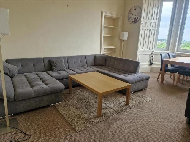 Apartment for rent in Merchiston, Scotland