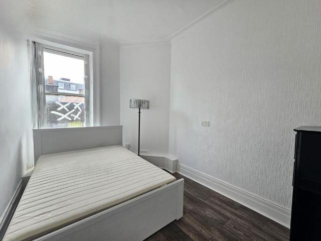 Apartment for rent in Chalk Farm, Greater London